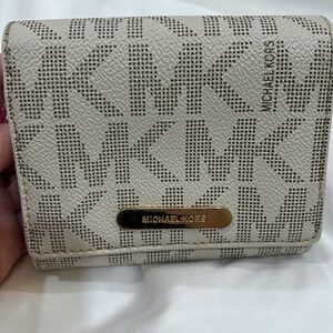 MICHAEL Michael Kors Cream and Taupe Logo Trifold Wallet with Gold Plate